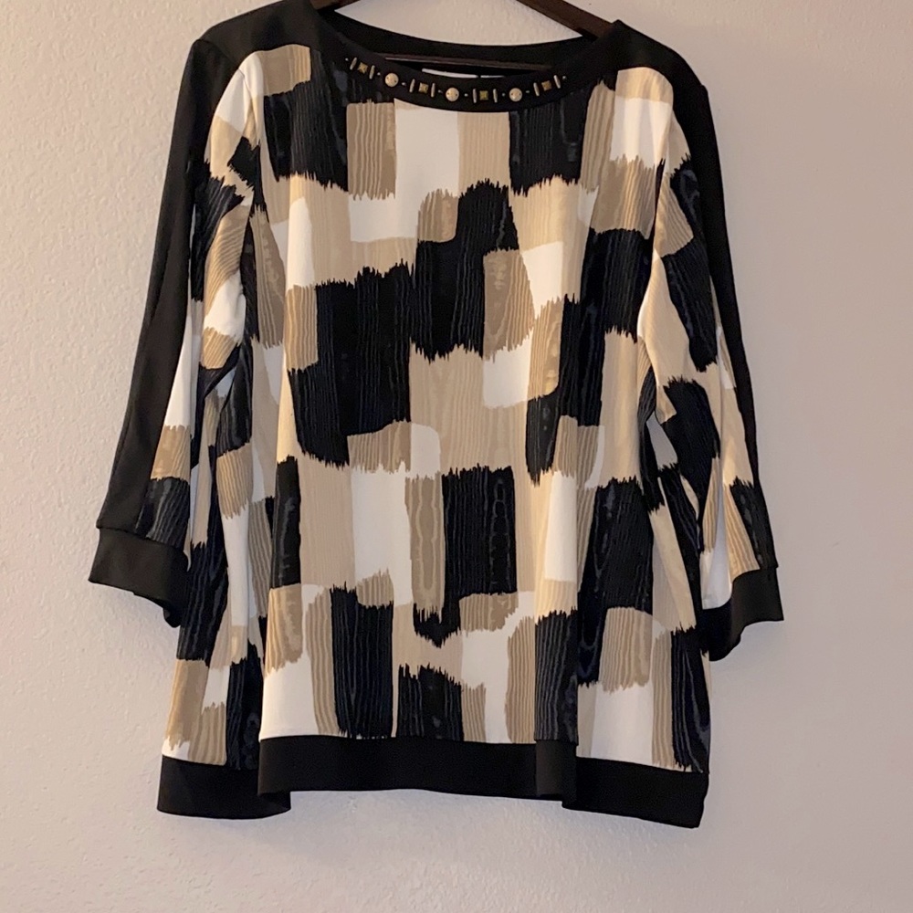Alfred Dunner Tunic Scoopneck Blouse w/beaded neck